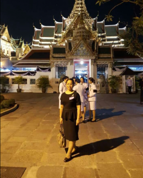 王丽