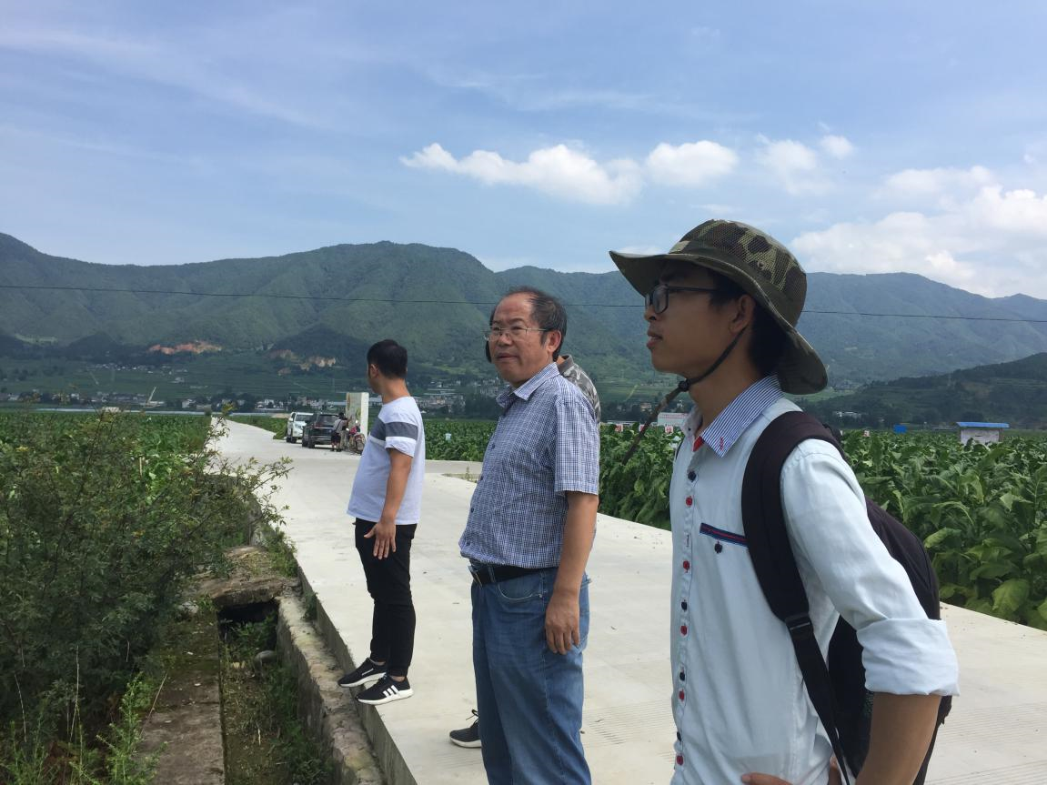 丁伟教授一行赴冕宁县回龙基地单元检查工作