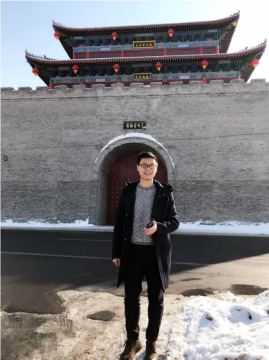 杨亮