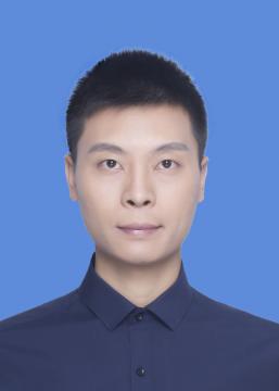 杨亮