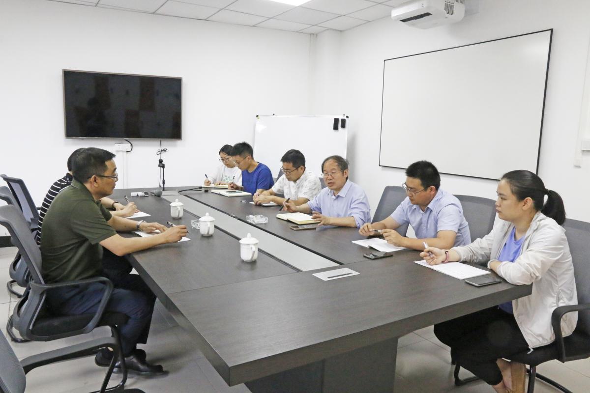 图3  会议现场.jpg