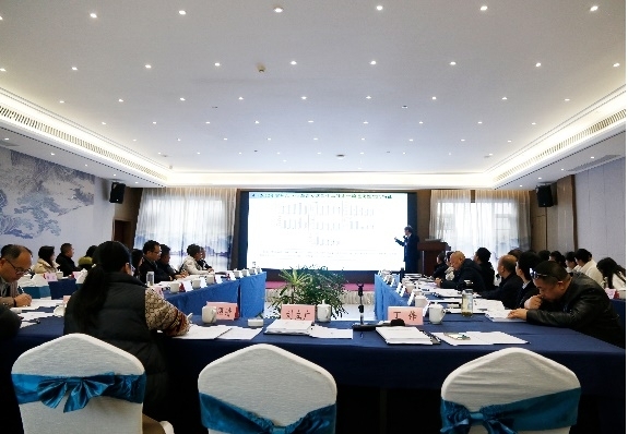 《蜜甜香型烟区主要根茎病害绿色防控技术研究及应用》2025年度实施方案研讨会在重庆北碚顺利召开